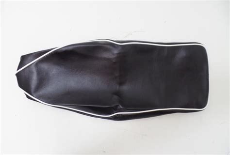 BSA A7/A10 A & B Plunger Type Dual Seat Cover Black Top BS15 | BRITISH ...