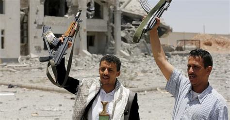 Yemen's Houthi rebels attack Saudi border town