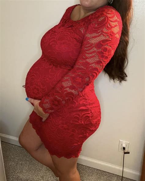 hairy armpits + huge pregnant belly = HOTTEST body ever