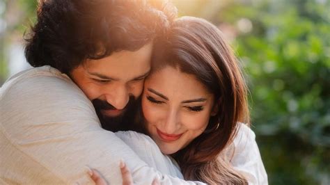 Who Is Zainab Ravdjee? Know Everything About Akhil Akkineni's Fiancé ...