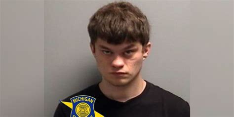 Police: Father tells investigators son sent nude photos to minor