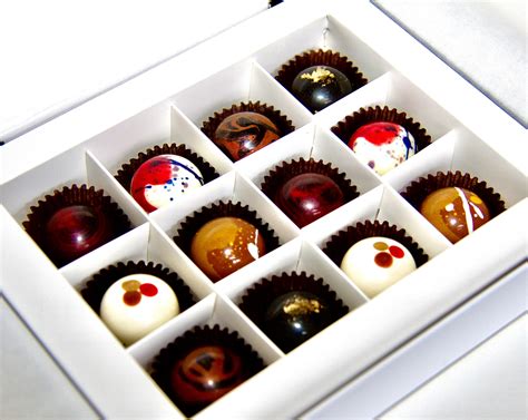 Assorted Bon Bons- Collection 1 (12 Piece) – The Artsy Chocolatier