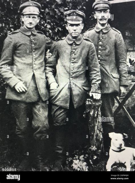 Hitler (far right with moustache) with his fellow soldiers during WW1 ...