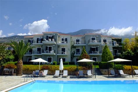 ANTONIA STUDIOS (Lourdata) - Apartment Reviews, Photos, Rate Comparison ...