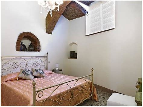 ANTICA DIMORA BORGUNTO (Arezzo) - Apartment Reviews & Photos - Tripadvisor