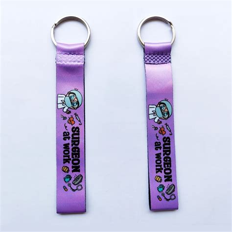 Surgeon at work Doctor Keychain – Creator Store