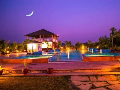 Deluxe / Luxury Hotel & Resort, Jim Corbett National Park, Ramnagar ...