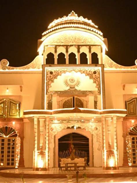 Lohagarh Fort Resort: Luxury & Adventure Resort in Jaipur, Rajasthan