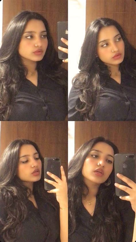 🔥🥰Cute Snapchat Queen likes to take some Naughty Selfies 🤳 for her Lover's 🥰🔥 | Scrolller