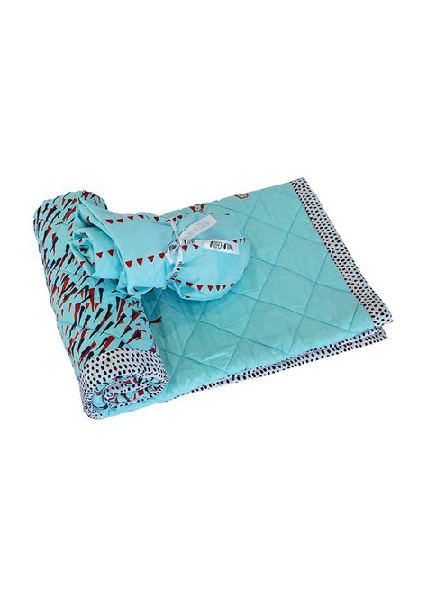 Get Quilt - Under The Water & Fitted Crib Sheet Combo - Blue at ₹ 4100 ...