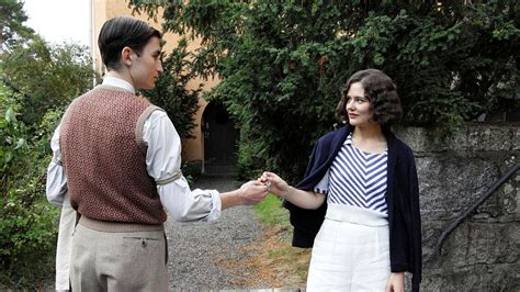 Burn All My Letters (2022) - Backdrops — The Movie Database (TMDB)