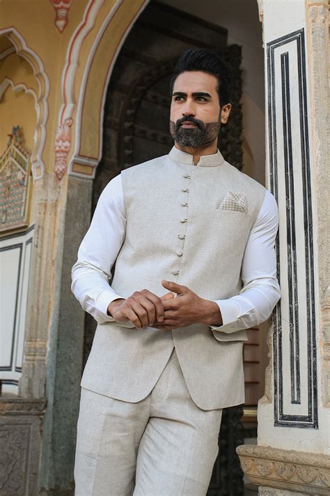 Beige Multi Button Bandi Set – rawandrustic