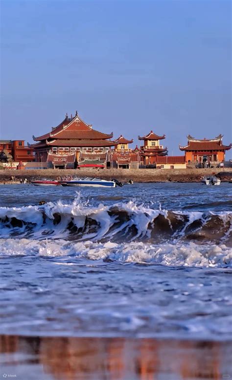 One-Day Tour: Quanzhou Luojia Temple + Xunpu Village + Wulin Village ...