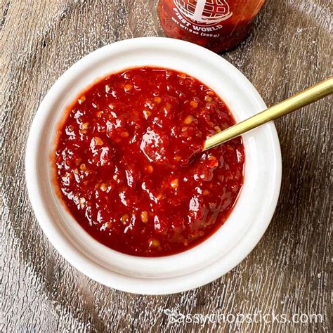 Chili Garlic Sauce Substitute: 10 Best Alternatives - Sassy Chopsticks
