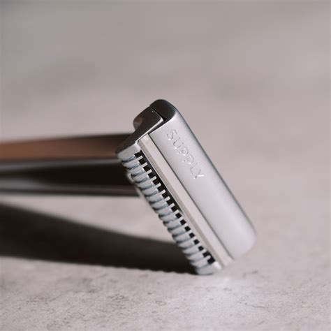 Supply The Single Edge SE Razor – NOAH