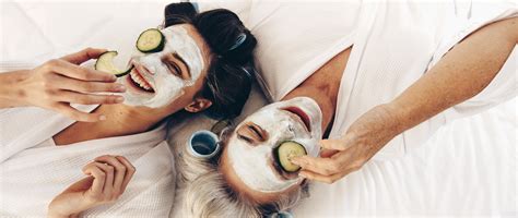 10 Makeup and Skincare Gifts for Your Mom This Mother’s Day – Faces Canada