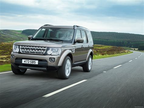 Land Rover Discovery (2015) - pictures, information & specs