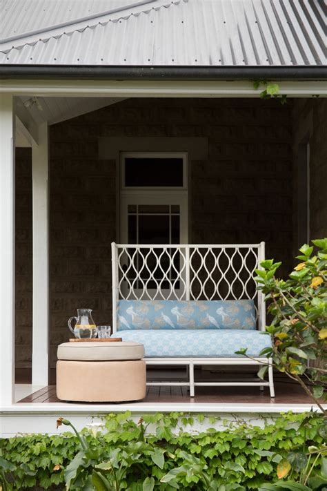 How to use performance fabric to create a perfect setting for outdoor ...