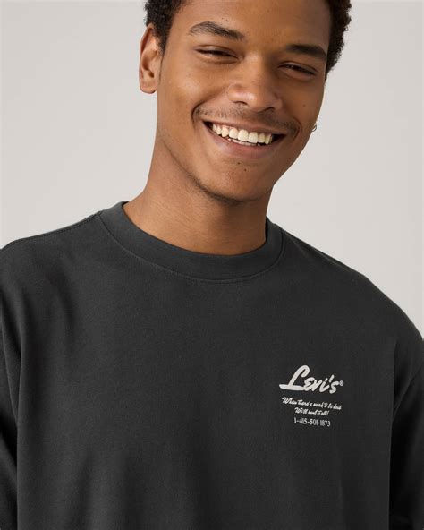Graphic T-shirt - Black | Levi's® XK