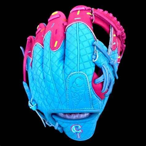 Baseball Gloves 的图像结果