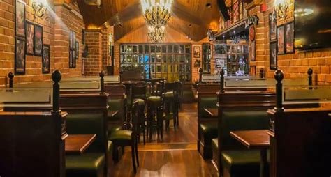 Binge On Inviting Cocktails & ‘Balls On Fire’ At This Good Ol’ Pub ...