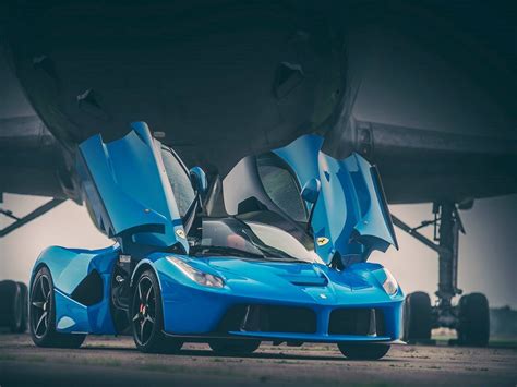 Download wallpaper 1400x1050 ferrari, laferrari, blue, doors standard 4 ...