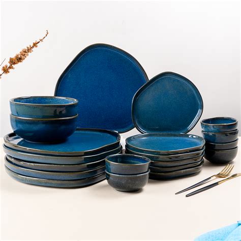 Midnight Blue Ceramic Dinnerware - Set of 20 – The Golden Theory