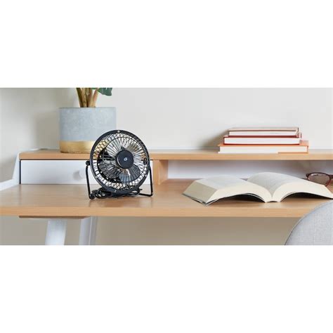 GPX 4-in 5-Volt 1-Speed Indoor Black Desk Fan AU25B at Lowes.com