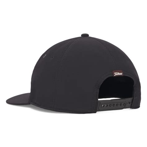 New Golf Bags, Gloves, Hats & Accessories | Titleist