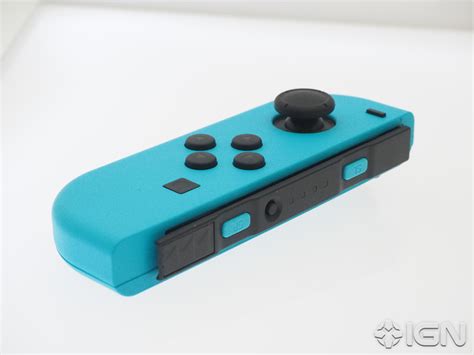 Slideshow: Close-Up Pictures of Nintendo Switch
