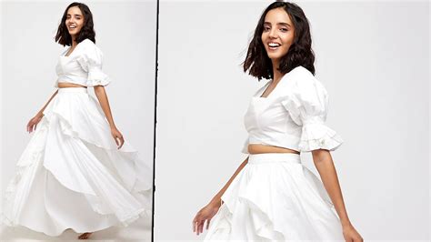 Styling Ideas | Long Skirt | Ways To Style A Long Skirt | Herzindagi