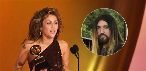 Miley Cyrus ignora a su padre Billy Ray en los Grammy: "No me olvido de ...