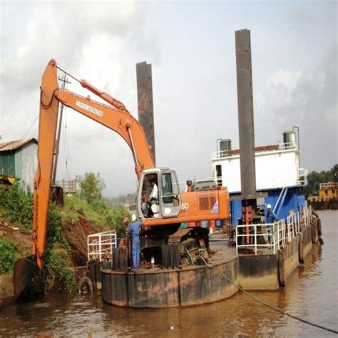 Backhoe Dredger Manufacturer, Supplier from Goa