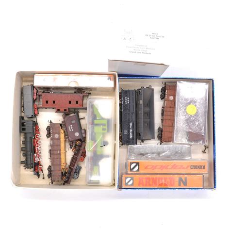 Lot 566 - N gauge and HOn3 gauge model railways, two