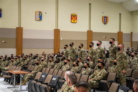 BLC Graduation 的图像结果