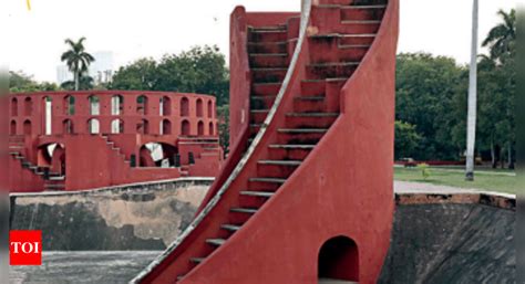 It’s in the stars: Jantar Mantar restoration to resume | Delhi News ...