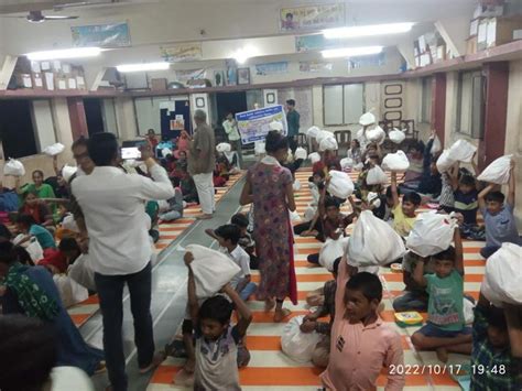 500 kits distributed to poor children on the occasion of Diwali ...