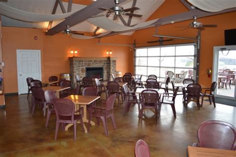 GRAFTON WINERY AND BREWHAUS - Restaurant Reviews, Phone Number & Photos ...