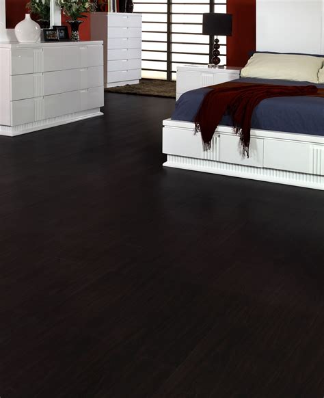 The Benefits Of Dark Vinyl Flooring - Flooring Designs