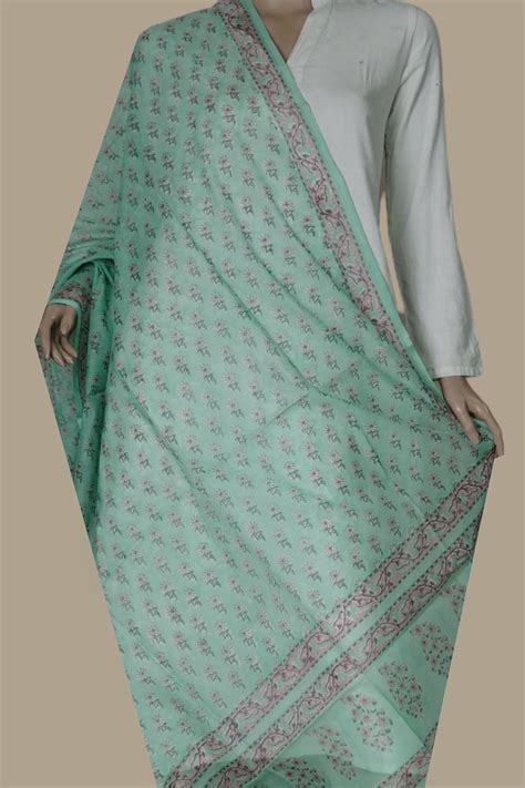 Dupattas - Buy Online Ajrakh Block Printed Cotton Dupatta - Matkatus