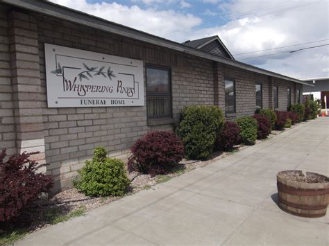 Whispering Pines Funeral Home, Prineville