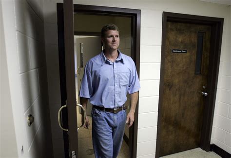 Ex-Navy SEAL paroled after 30 years in prison for murder