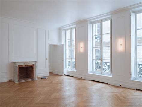 Photo 15 of 22 in Boune Apartment: a sophisticated fusion of Tradition ...