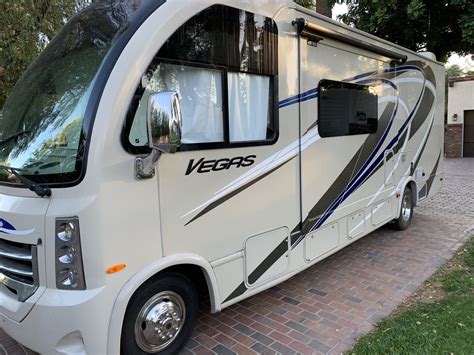 26 Foot Class A Motorhome | Free RV Valuation from RVBlueBooks.com - ZIMTMR