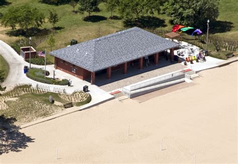 Comfort Station - Kathy Osterman Beach - PBC Chicago