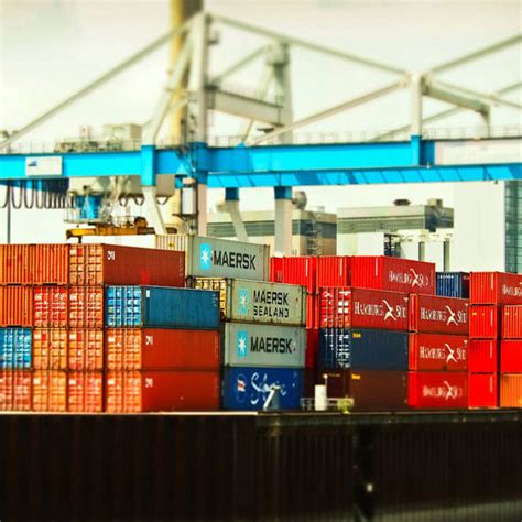 MAX LOGISTICS GROUP – Bringing The World Closer