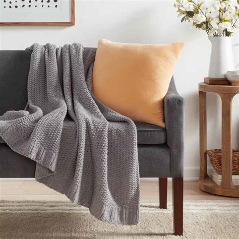 13 Best Blankets at Target - Dizzzi