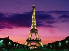 Eiffel Tower Wallpaper by Eiffel Tower Desktop Wallpapers Wallpaper Cave Eiffel Tower Wallpaper