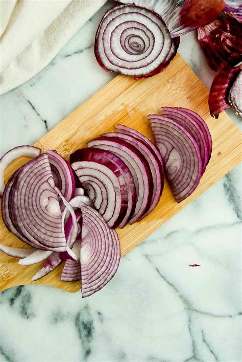 Thinly Sliced Onion