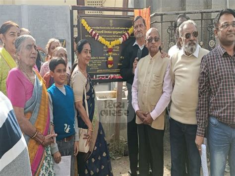 The road from Mandvi Bazaar to Ambedkar Chowk at Lunawada will be known ...